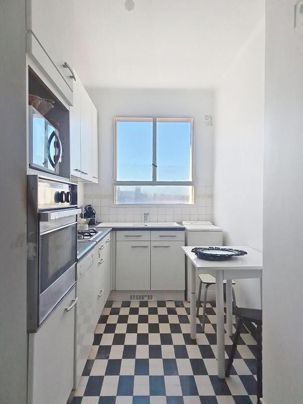 Appartement - 82 m² - 3 pièces