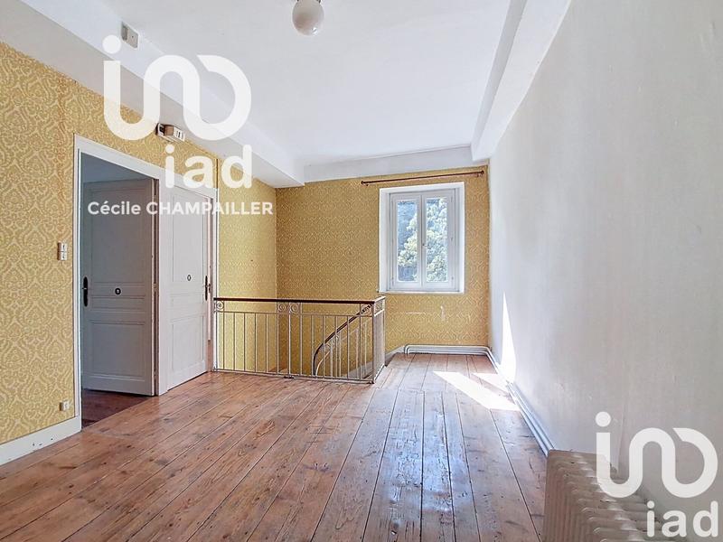 Maison - 180 m² - 5 pièces