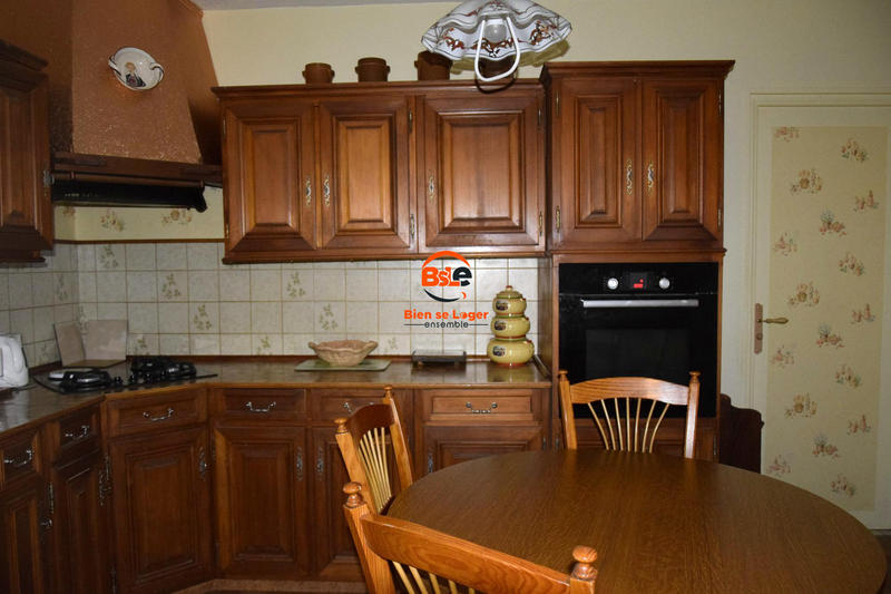 Maison - 98 m² - 4 pièces