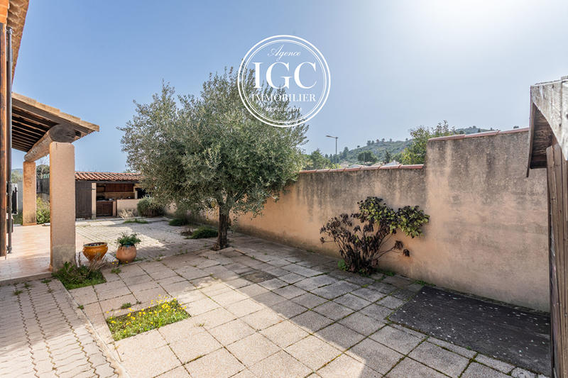 Maison - 75 m² - 3 pièces