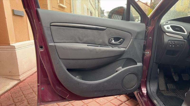 Renault Scénic III 1.2 TCe 115 Energy Life