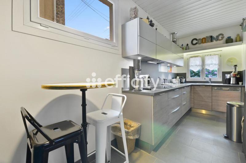 Maison - 105 m² - 4 pièces