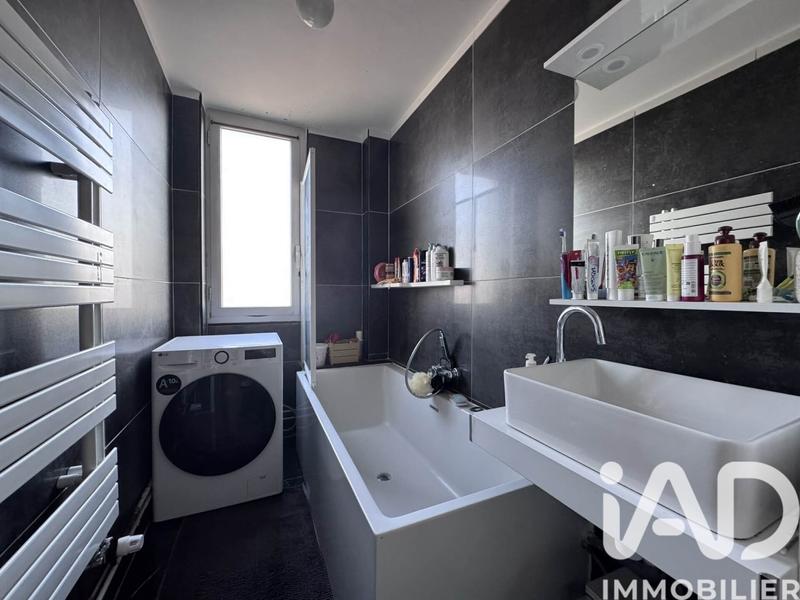 Appartement - 75 m² - 4 pièces