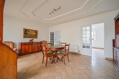 Maison - 191 m² - 6 pièces