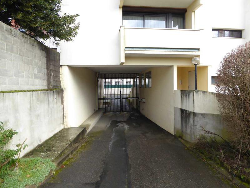 Appartement - 92 m² - 4 pièces