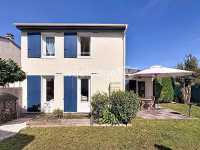 Maison - 101 m² - 5 pièces