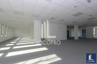 Bureau - 529 m²