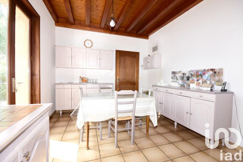 Maison - 187 m² - 9 pièces