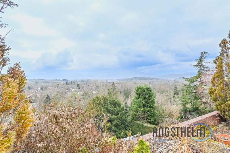 Appartement - 130 m² - 5 pièces