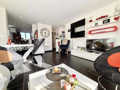 Appartement - 57 m² - 3 pièces