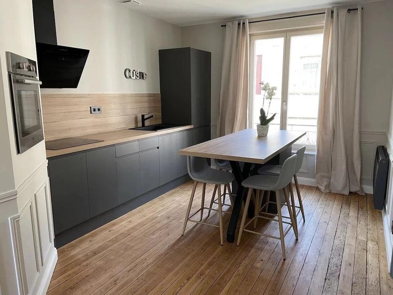 Immeuble - 165 m² - 7 pièces