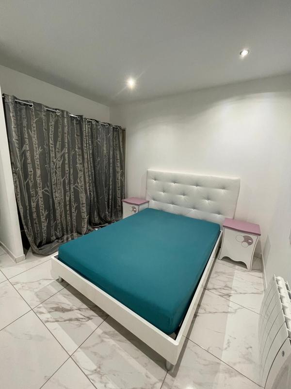 Maison - 94 m² - 4 pièces