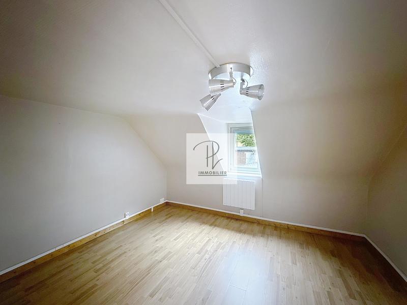 Maison jumelée - 74 m² - 3 pièces