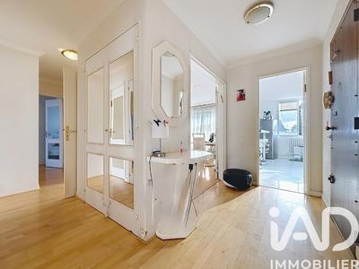 Appartement - 98 m² - 4 pièces