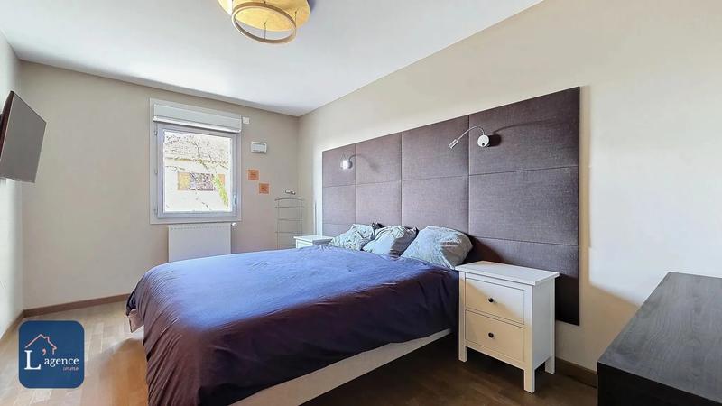 Duplex - 122 m² - 5 pièces