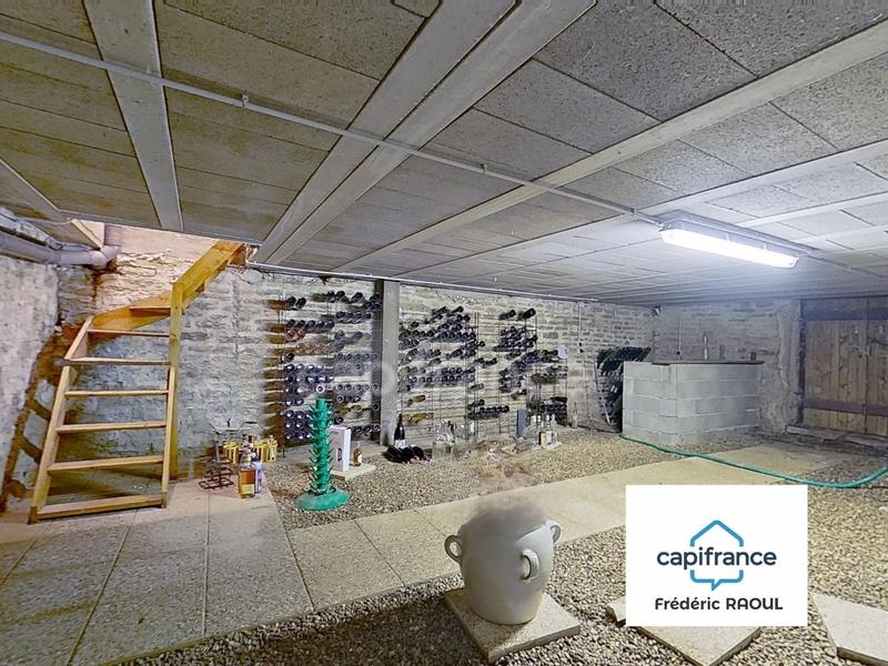 Maison - 187 m² - 8 pièces