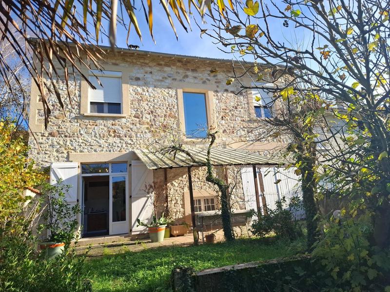 Maison - 142 m² - 5 pièces