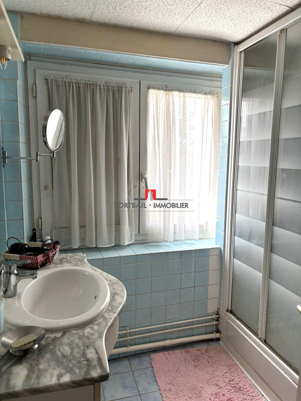 Maison - 159 m² - 6 pièces