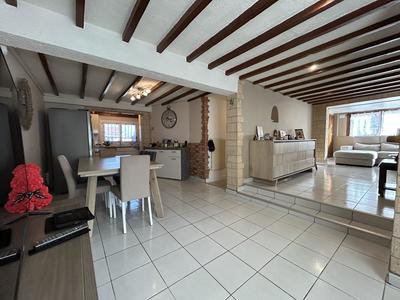 Maison - 100 m² - 5 pièces
