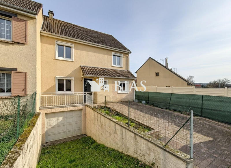 Maison - 115 m² - 5 pièces