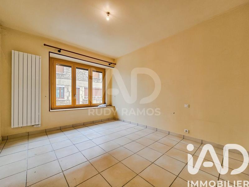 Maison - 318 m² - 7 pièces