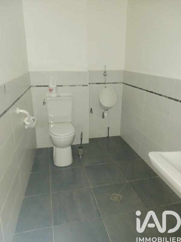 Maison - 222 m² - 2 pièces