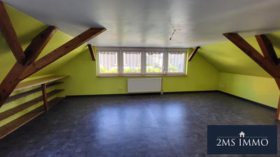 Maison - 200 m² - 8 pièces