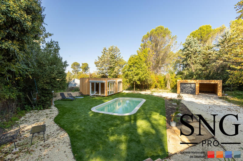 Maison - 146 m² - 8 pièces