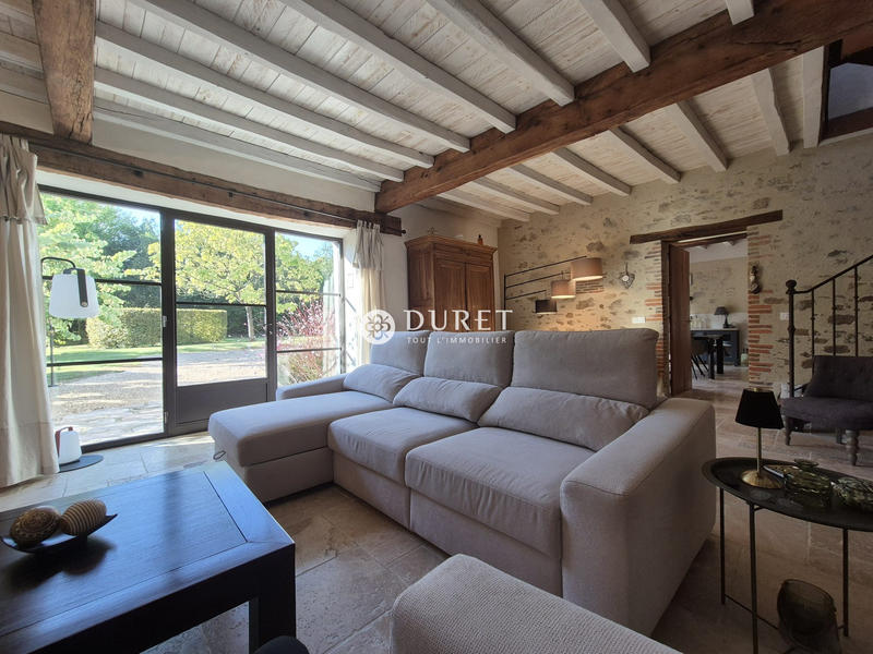 Villa - 359 m² - 11 pièces