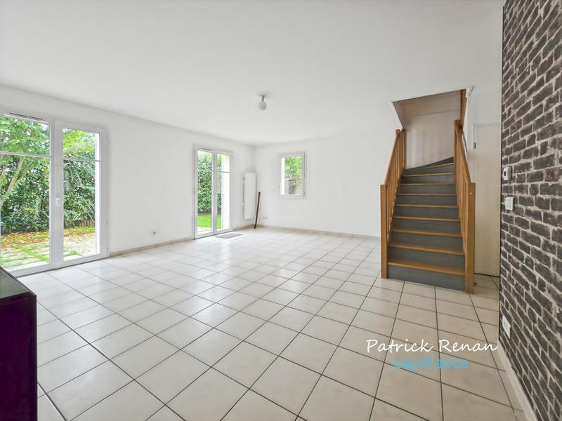 Maison - 101 m² - 5 pièces