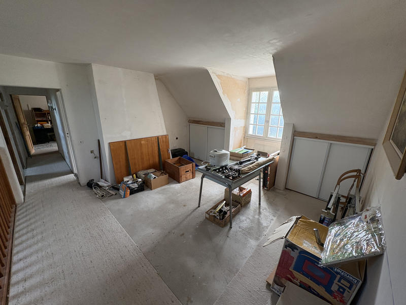 Maison - 200 m² - 6 pièces