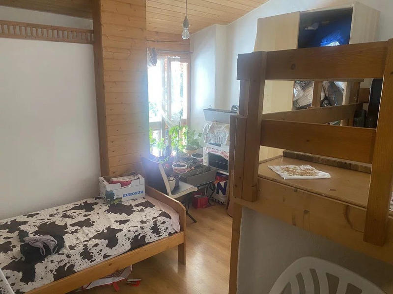 Appartement - 79 m² - 5 pièces