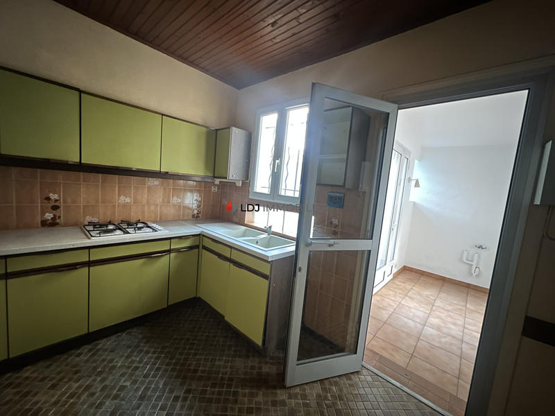 Maison - 96 m² - 4 pièces