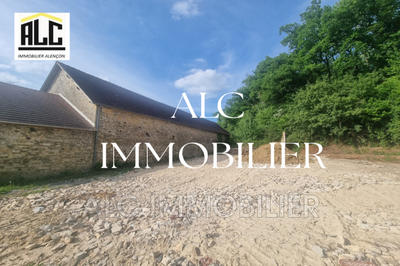 Maison - 200 m² - 2 pièces