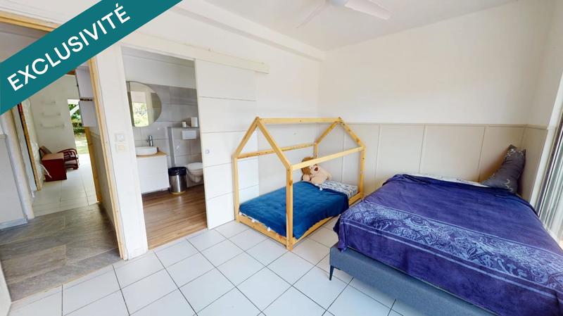 Maison - 350 m² - 9 pièces