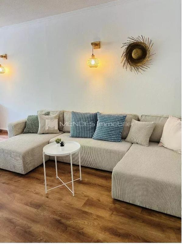 Appartement - 80 m² - 4 pièces