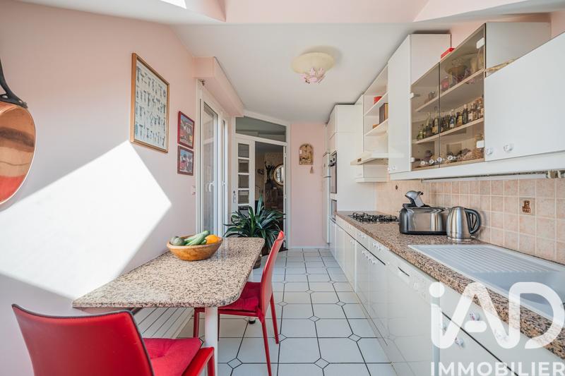 Appartement - 94 m² - 4 pièces