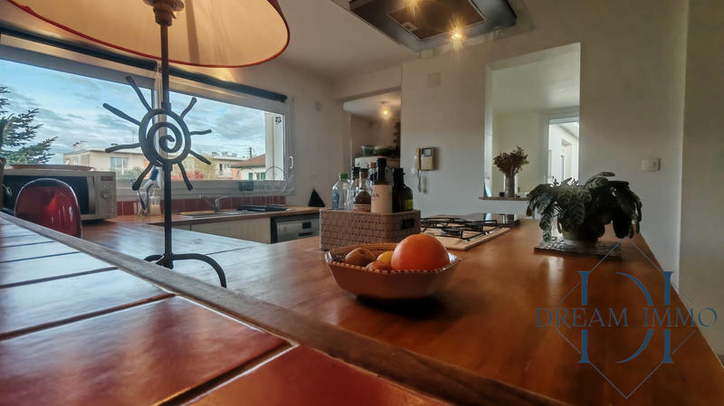 Maison - 161 m² - 5 pièces