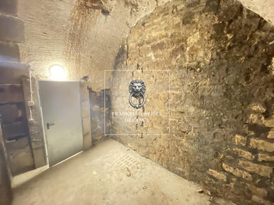 Parking / Garage - 9 m²