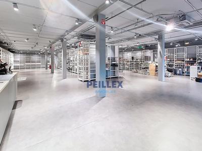 Local commercial - 476 m² - 3 pièces