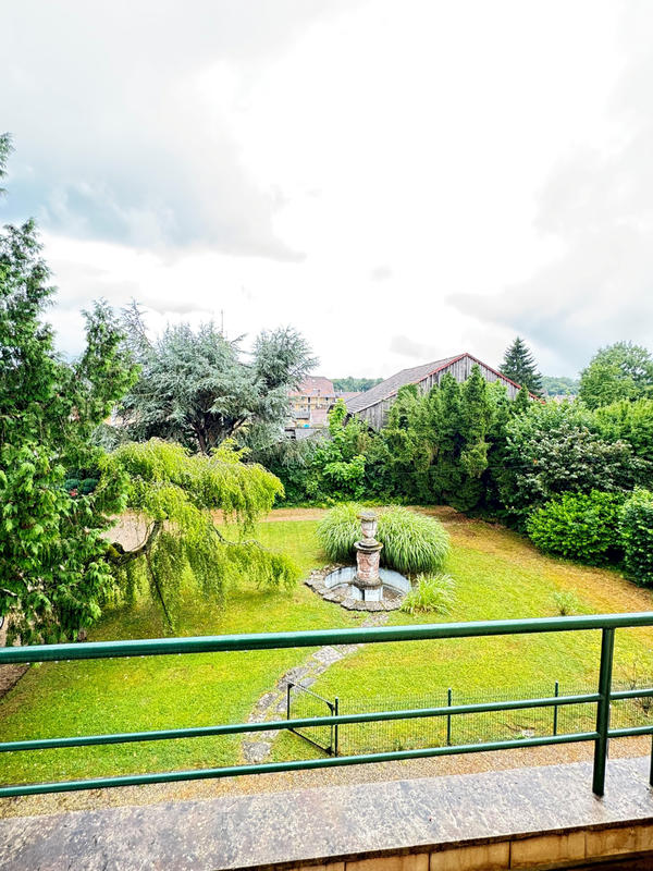 Maison - 258 m² - 8 pièces