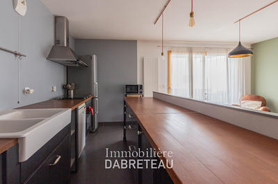 Appartement - 86 m² - 4 pièces