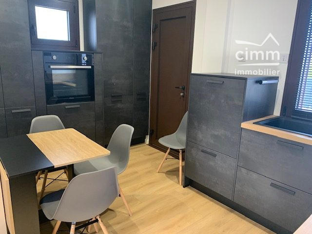 Maison - 77 m² - 4 pièces