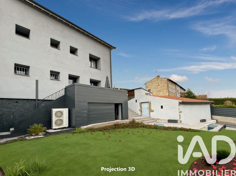 Maison - 90 m² - 4 pièces