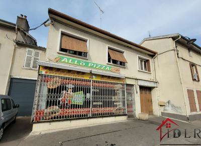 Immeuble - 200 m² - 8 pièces