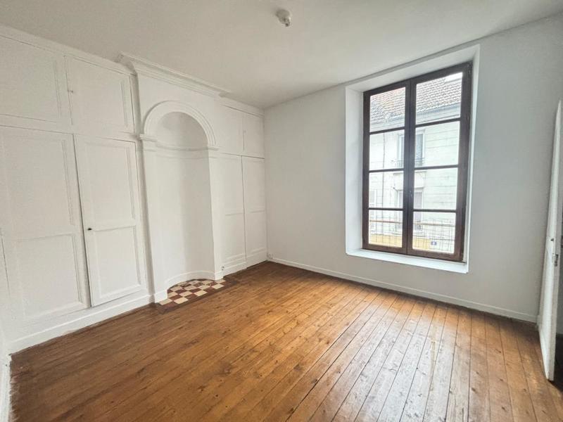 Appartement - 83 m² - 4 pièces