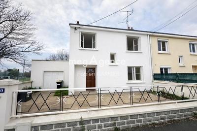 Maison - 74 m² - 4 pièces