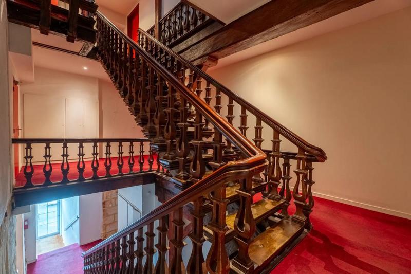 Appartement - 106 m² - 4 pièces