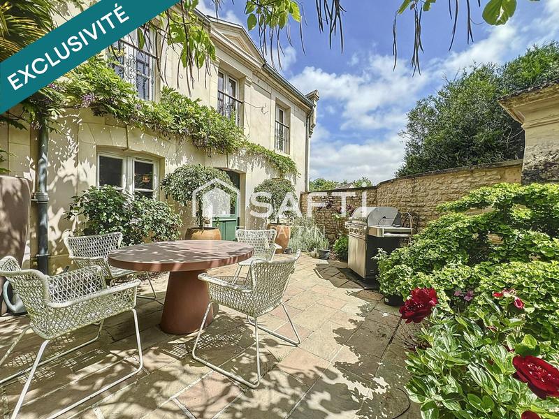 Maison de maîtres - 367 m² - 11 pièces