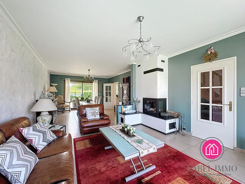 Maison - 176 m² - 8 pièces